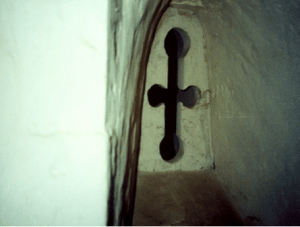 Note the cruciform shape.